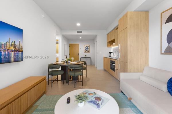 11 NE 6th St #1503, Miami, Florida 33132, image 2