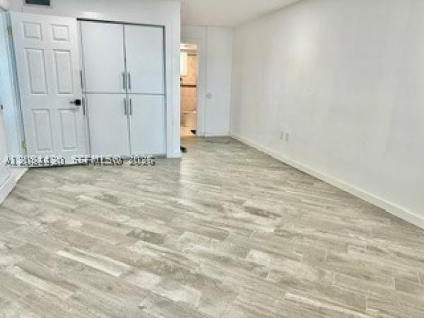 18901 NE 14th Ave #104, Unincorporated Dade County, Florida 33179, image 3