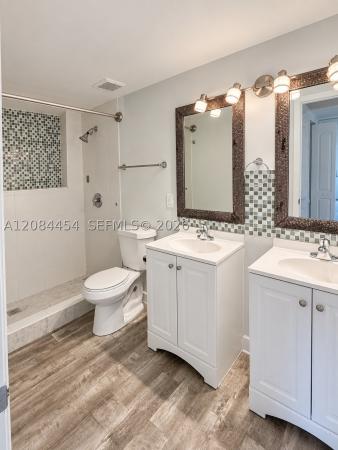 Doral, Florida 33166, image 2