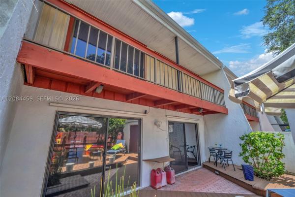 Lakes Of Emerald Hills, 3908 Parkside Ln #229, Hollywood, Florida 33021, image 3