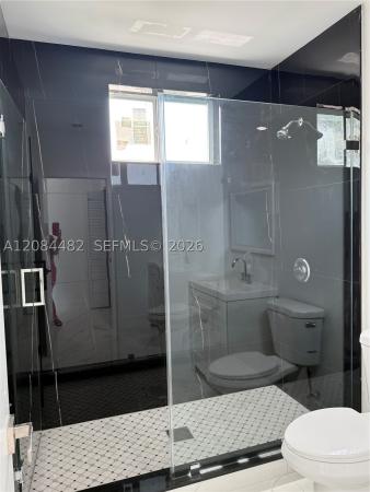 2100 NW 102nd St #2, Unincorporated Dade County, Florida 33147, image 3