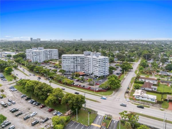 1200 NE Miami Gardens Dr #315W, Unincorporated Dade County, Florida 33179, image 3