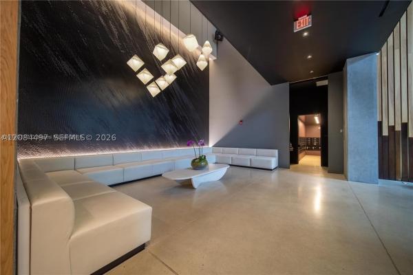 Centro, 151 SE 1st St #PH-08, Miami, Florida 33131, image 1