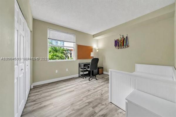 Porto Bellagio, 17145 N Bay Rd #4304, Sunny Isles Beach, Florida 33160, image 3