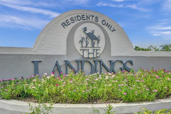 Emerald Lake Estates At The Landings, 10261 SW 13th St, Pembroke Pines, Florida 33025, image 3