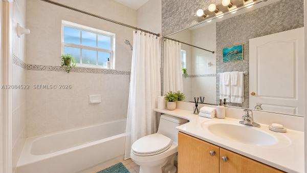 18201 SW 144th Ct, Unincorporated Dade County, Florida 33177, image 3
