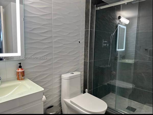 Coronado Tower 2, 20301 W Country Club Dr #1530, Aventura, Florida 33180, image 3