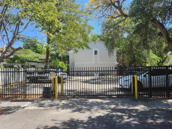 2925 Center St #5, Miami, Florida 33133, image 1