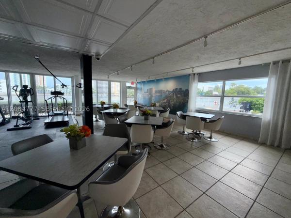 121 Golden, 121 Golden Isles Dr #2G, Hallandale Beach, Florida 33009, image 1