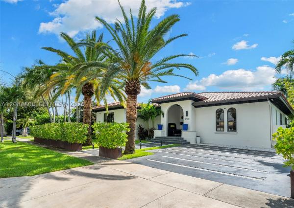 Venetian Keystone Point, 12905 Ixora Rd, North Miami, Florida 33181, image 3