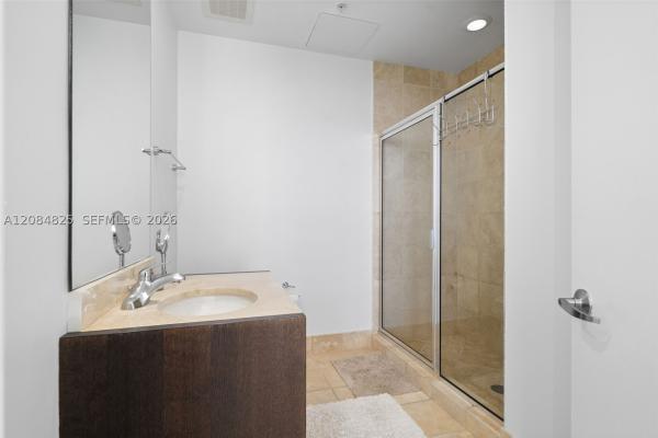 Trump Royale, 18201 Collins Ave #4709, Sunny Isles Beach, Florida 33160, image 2
