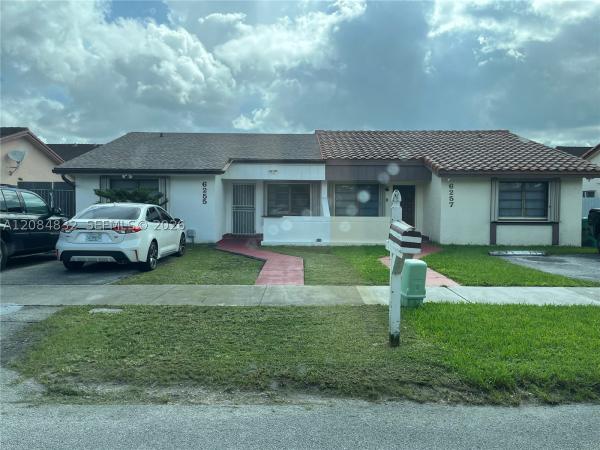 6255 SW 135th Ave #I-N, Unincorporated Dade County, Florida 33183, image 1