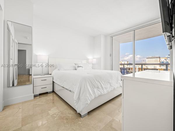 Akoya, 6365 Collins Ave #1911, Miami Beach, Florida 33141, image 2