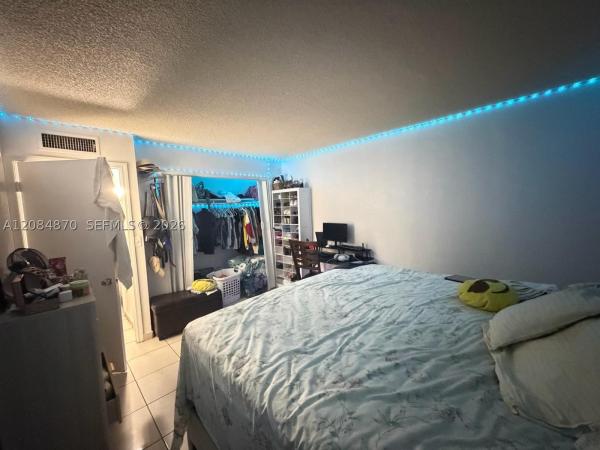 Las Estrellas, 606 W 81st St #202, Hialeah, Florida 33014, image 1