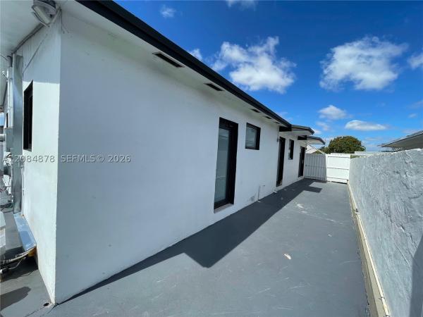 North Miami Highlands, 4480 NW 170th St, Miami Gardens, Florida 33055, image 1