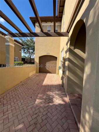 Julia Gardens, 6965 Julia Gardens Dr, Coconut Creek, Florida 33073, image 1