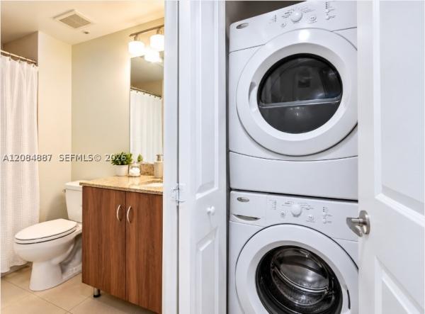 23 Biscayne Bay, 601 NE 23rd St #1501, Miami, Florida 33137, image 3