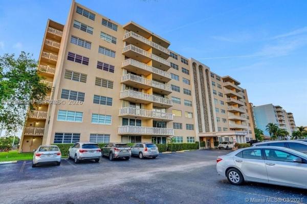 12590 Coronado Towers, 12590 NE 16th Ave #210, North Miami, Florida 33161, image 1