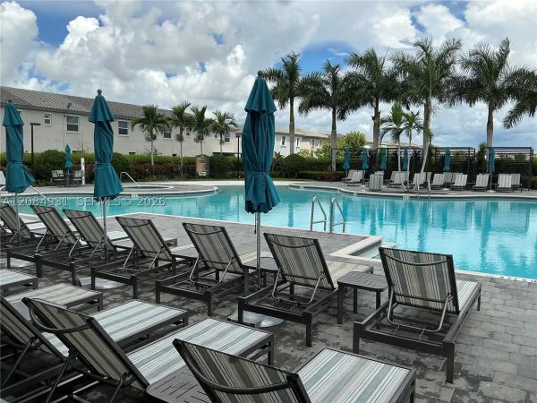 The Riviera, 1070 SE 26th Ter, Homestead, Florida 33035, image 2
