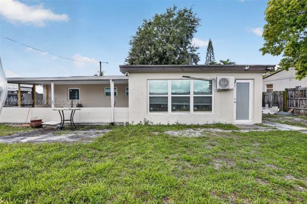 Broadview Park, 4351 SW 22nd St, Fort Lauderdale, Florida 33334, image 2