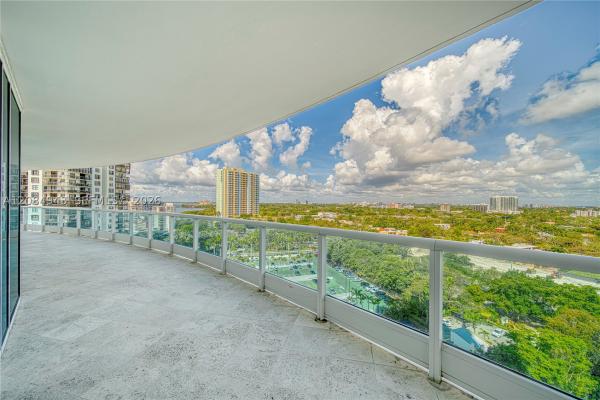 Bristol Tower, 2127 Brickell Ave #1605, Miami, Florida 33129, image 1