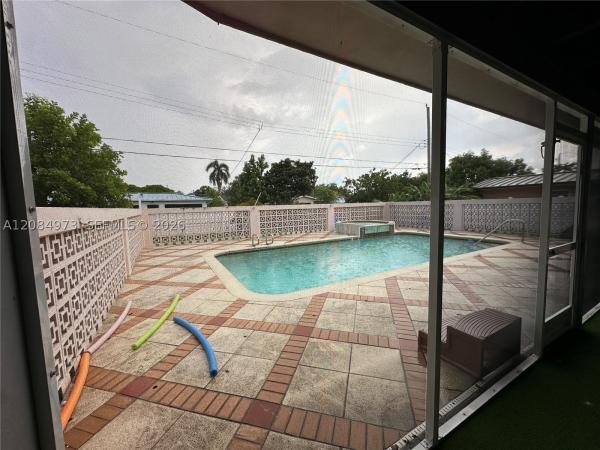 Hollywood Hills, 4200 Hayes St, Hollywood, Florida 33021, image 1