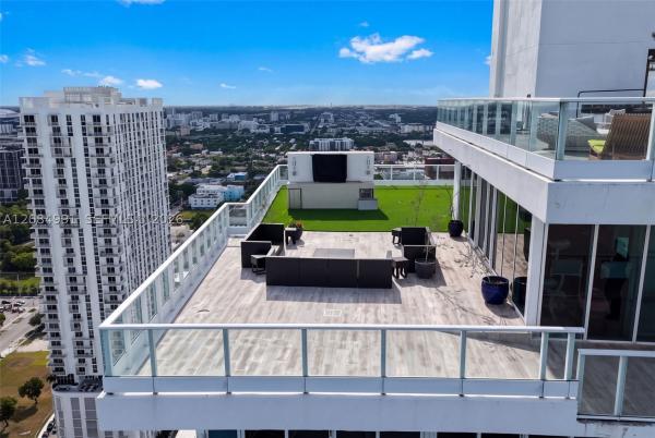 Paramount Bay, 2020 N Bayshore Dr #3708, Miami, Florida 33137, image 2