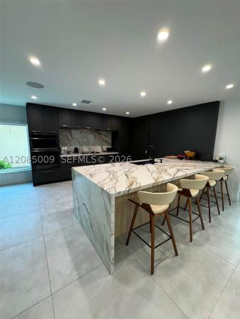 Banyan Oakridge, 4827 SW 34th Ave, Hollywood, Florida 33312, image 3