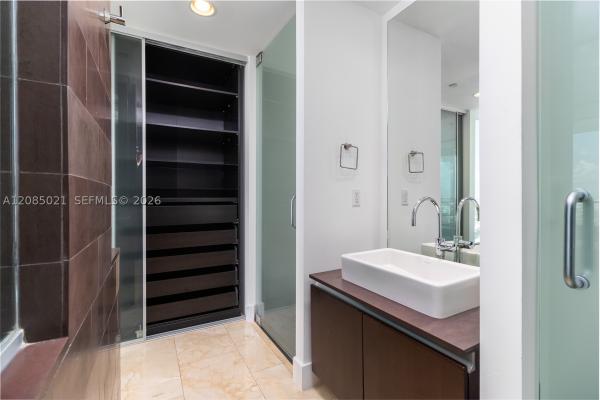 Ten Museum Park Residential, 1040 Biscayne Blvd #1806, Miami, Florida 33132, image 3