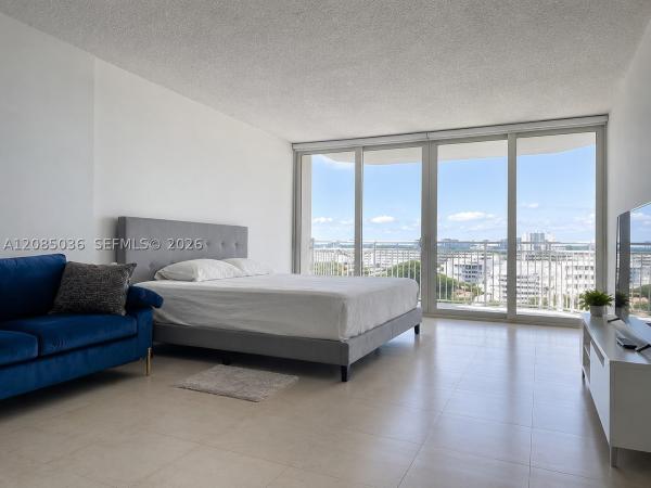 Del Prado South, 18041 Biscayne Blvd #803-4, Aventura, Florida 33160, image 2