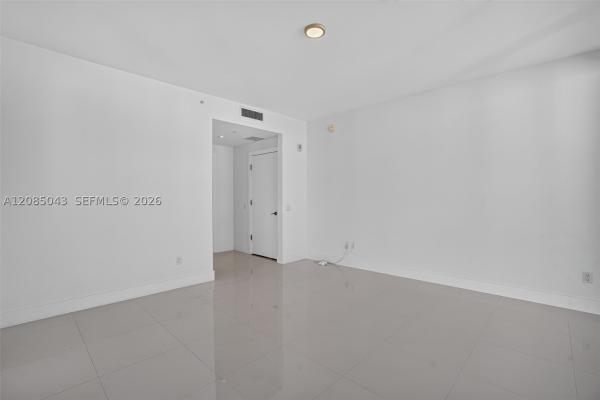 Aventura Parksquare Residences, 2960 NE 207th St #1105, Aventura, Florida 33180, image 1