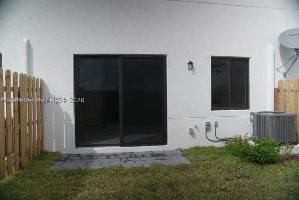 18970 SW 345th Ter, Homestead, Florida 33034, image 2