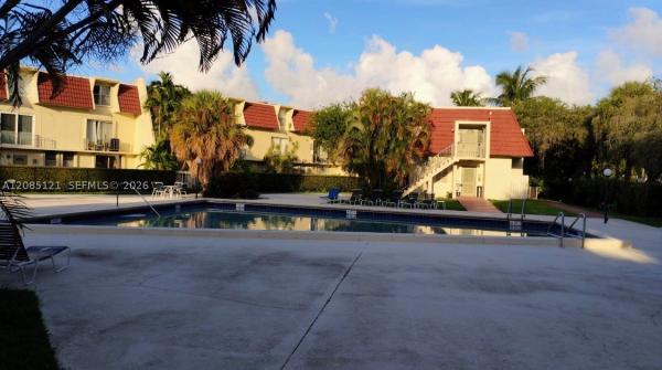 1655 NE 115th St #12B, Unincorporated Dade County, Florida 33181, image 1
