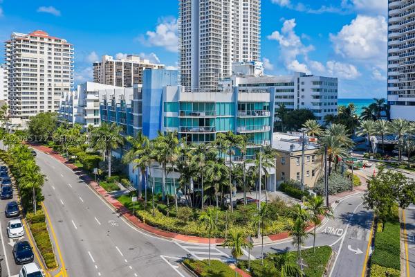 63 Nobe, 6305 Indian Creek Dr #4D, Miami Beach, Florida 33141, image 2