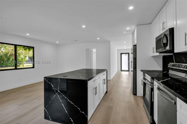 1595 NE 143rd St, North Miami, Florida 33161, image 3
