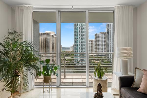 One Miami East, 335 S Biscayne Blvd #1801, Miami, Florida 33131, image 3