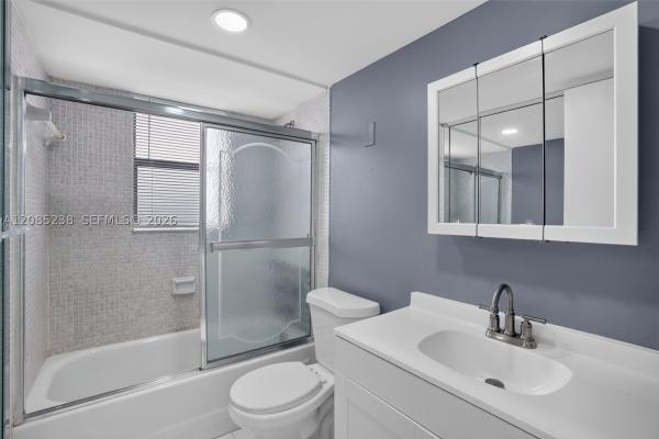 1820 N Lauderdale Ave #3416, Tamarac, Florida 33068, image 2
