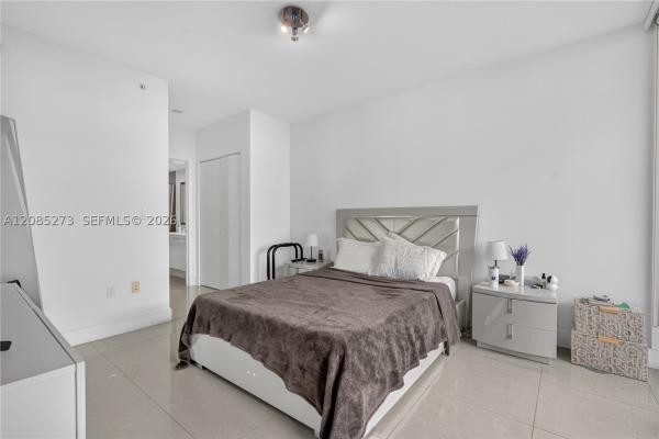 Mint At Riverfront, 92 SW 3rd St #4407, Miami, Florida 33130, image 3
