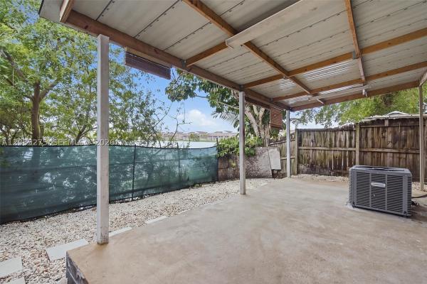 5796 W 26th Ave #205, Hialeah, Florida 33016, image 2