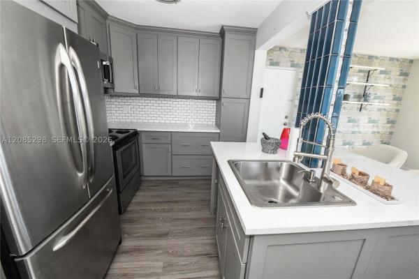 Domino Two, 8305 Crespi Blvd #4D, Miami Beach, Florida 33141, image 1