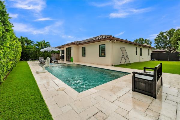 15255 SW 173rd St, Unincorporated Dade County, Florida 33187, image 2