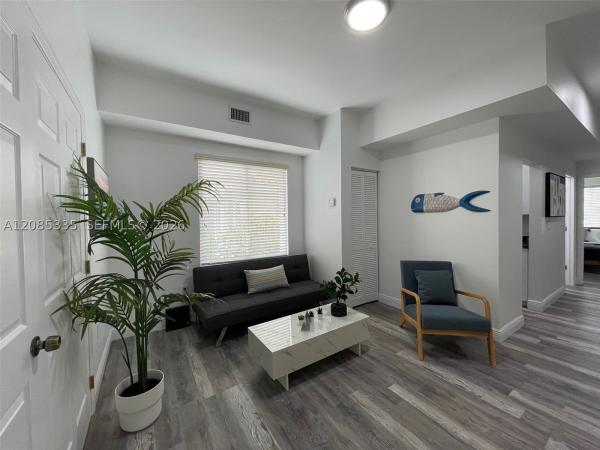 29 Oviedo Ave #3, Coral Gables, Florida 33134, image 1