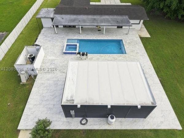 100 NW 120th Ave, Unincorporated Dade County, Florida 33182, image 3