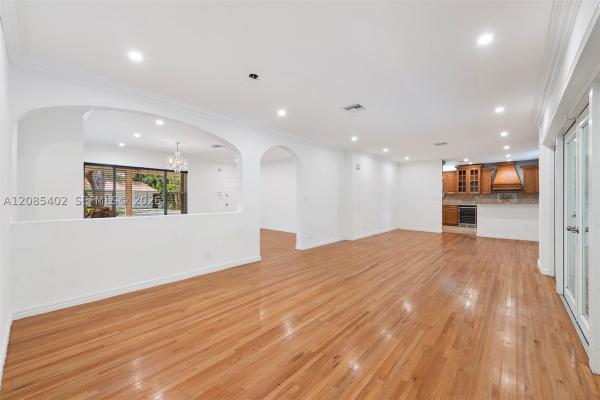 Coral Gables Country Club, 921 Alava Ave, Coral Gables, Florida 33146, image 2