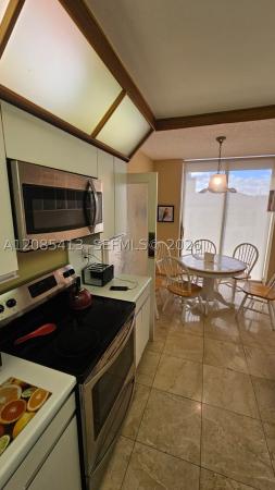 Turnberry Towers, 19355 Turnberry Way #24E, Aventura, Florida 33180, image 2