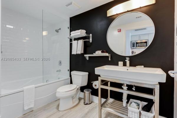 Mutiny Park Hotel Arya, 2889 Mcfarlane Rd #1607, Miami, Florida 33133, image 3