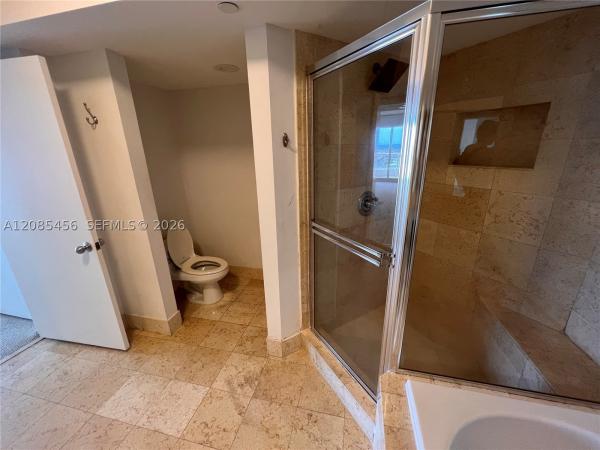 South Tower At The Point, 21055 NE 37th Ave #1206, Aventura, Florida 33180, image 2