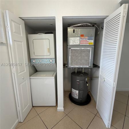 1965 Freeport Ln, Riviera Beach, Florida 33404, image 3