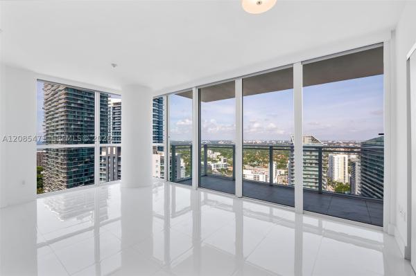 The Bond On Brickell, 1080 Brickell Ave #3900, Miami, Florida 33131, image 1
