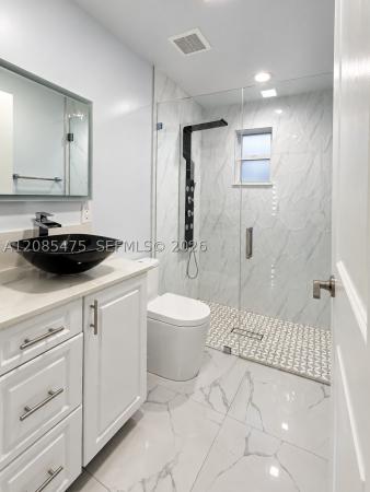 Essex Village, 871 SE 4th Pl, Hialeah, Florida 33010, image 3